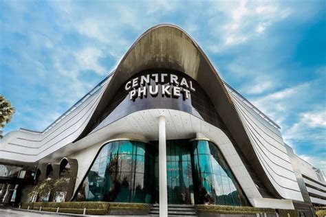 รูปภาพของ adidas central phuket floresta อำเภอเมืองภูเก็ต|central phuket ปักหมุด.